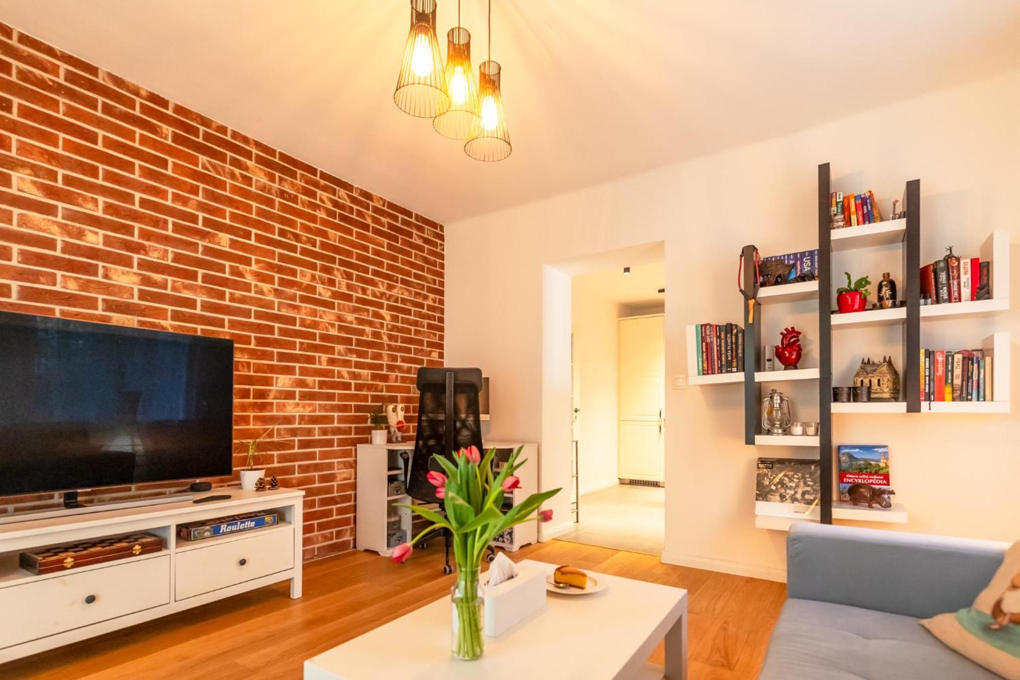 Quiet Apartment In New City Center, Nivy 布拉迪斯拉发 外观 照片